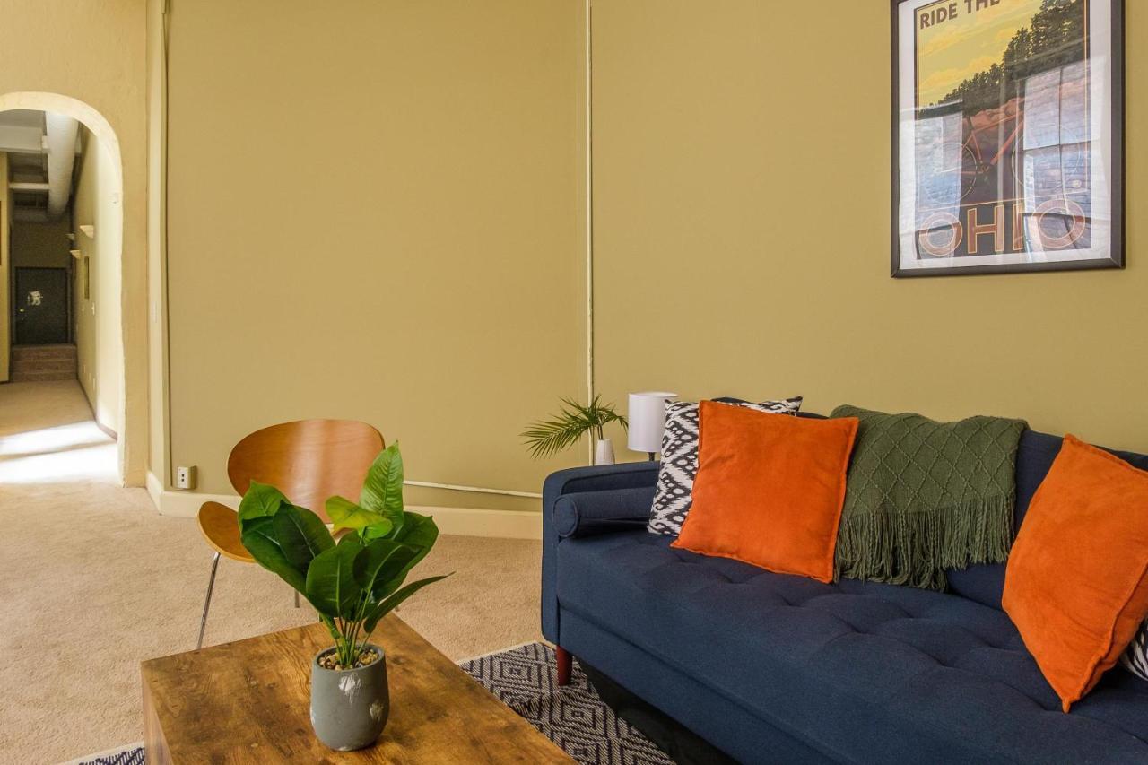 Апартаменты Walkable 1Br Apt Downtown By Frontdesk Кливленд Экстерьер фото